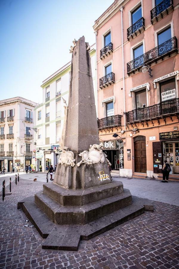 Piazza Martiri Apartment Cagliari Kültér fotó